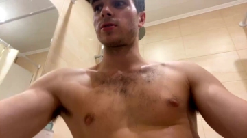 Waynenorth  10-07-2021 video spit